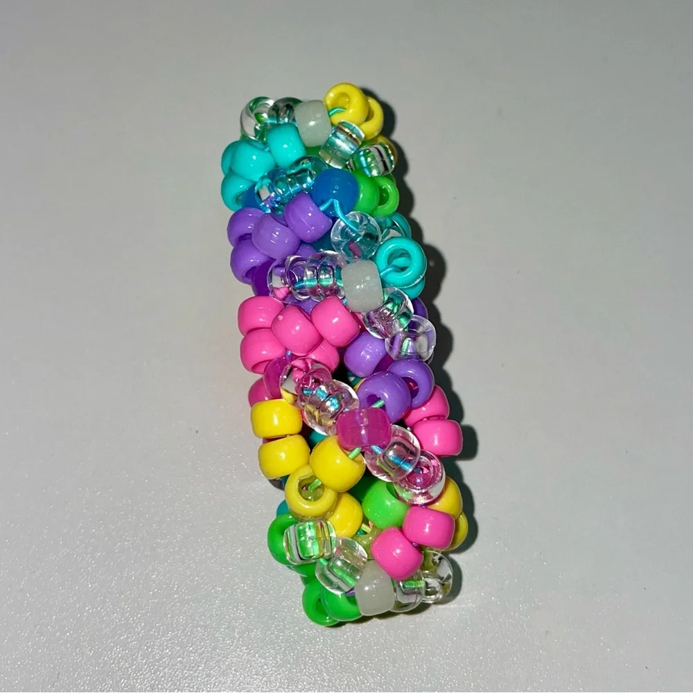 Kandi Rave Bracelet | neon rainbow (UV reactive, glow in the dark) - Picture 7 of 7